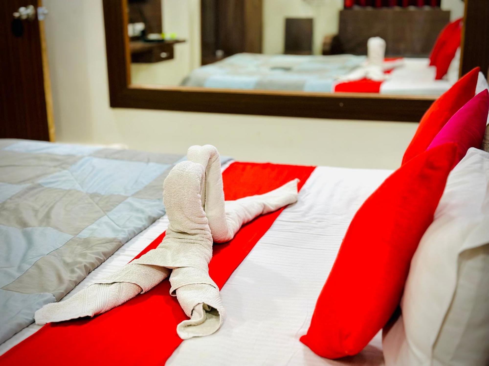 Hotel Sawai Executive Jadhavwadi Exterior foto